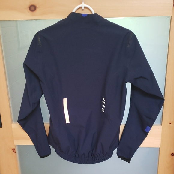 MAAP Navy Cycling Jacket - Picture 2 of 5